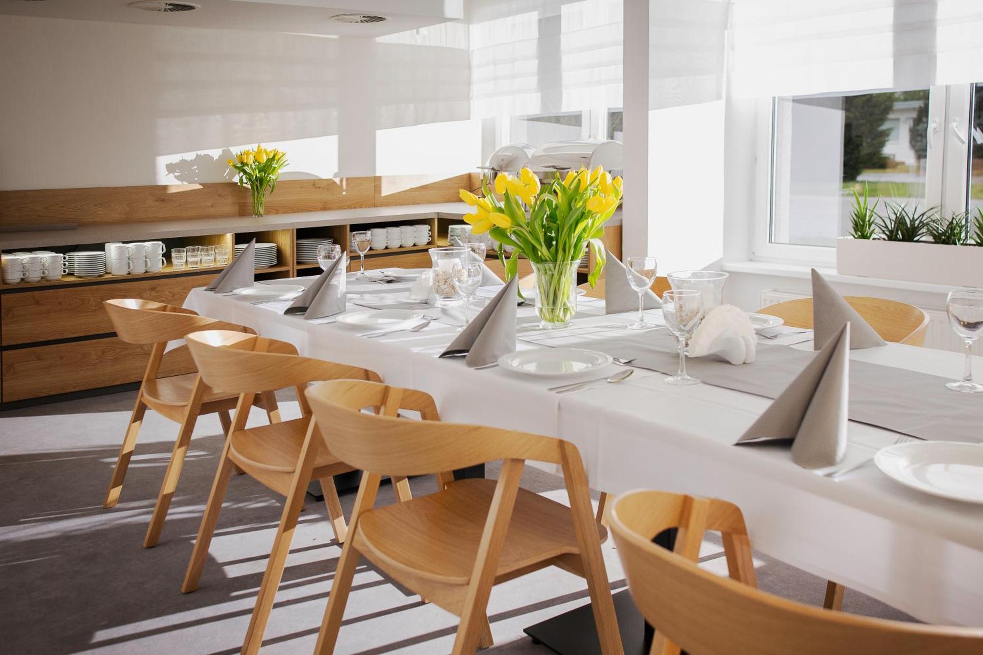 Hotel Zawisza Bydgoszcz Ngoại thất bức ảnh